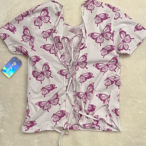 On Fire “She is Blessed” Top - Picture 5 of 5